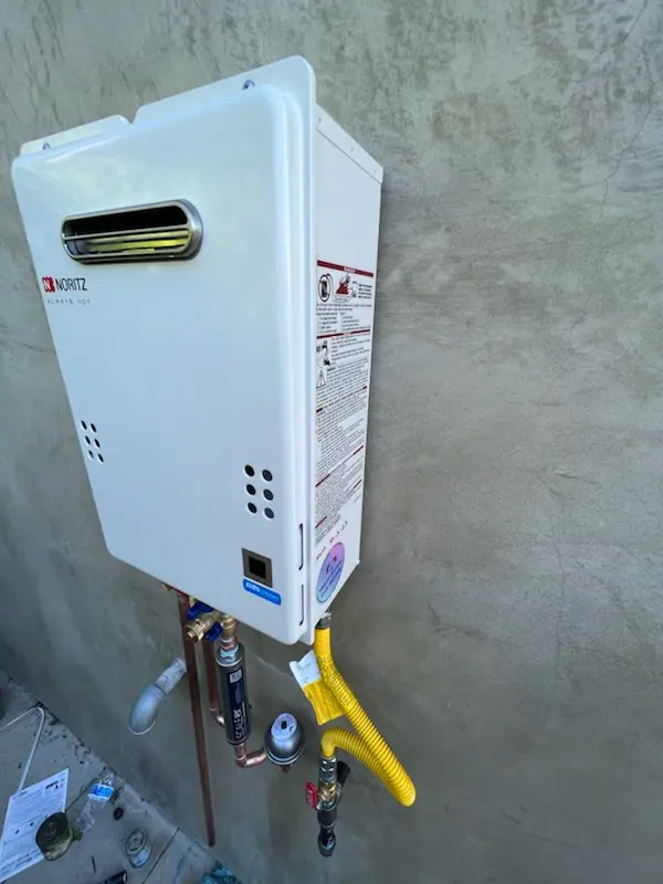 Tankless water heater installation for Pearl City homes